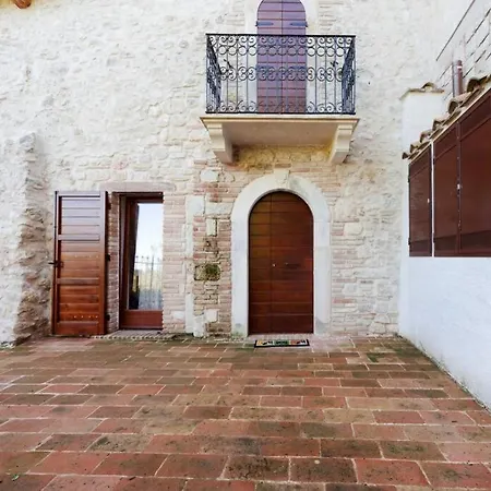 Authentic Surrounded By Nature * Terni