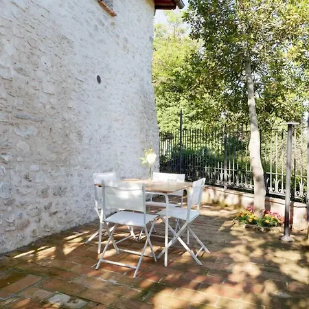 Authentic Surrounded By Nature Holiday home *