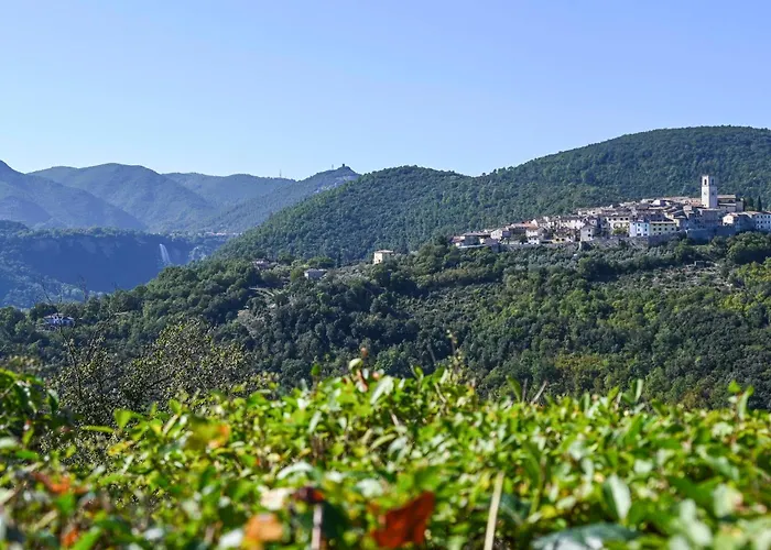 Authentic Surrounded By Nature Holiday home Terni