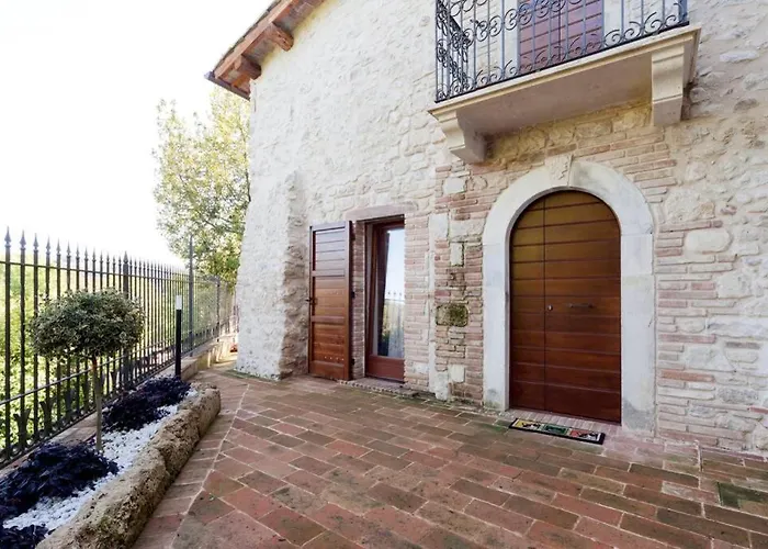 Authentic Surrounded By Nature * Terni